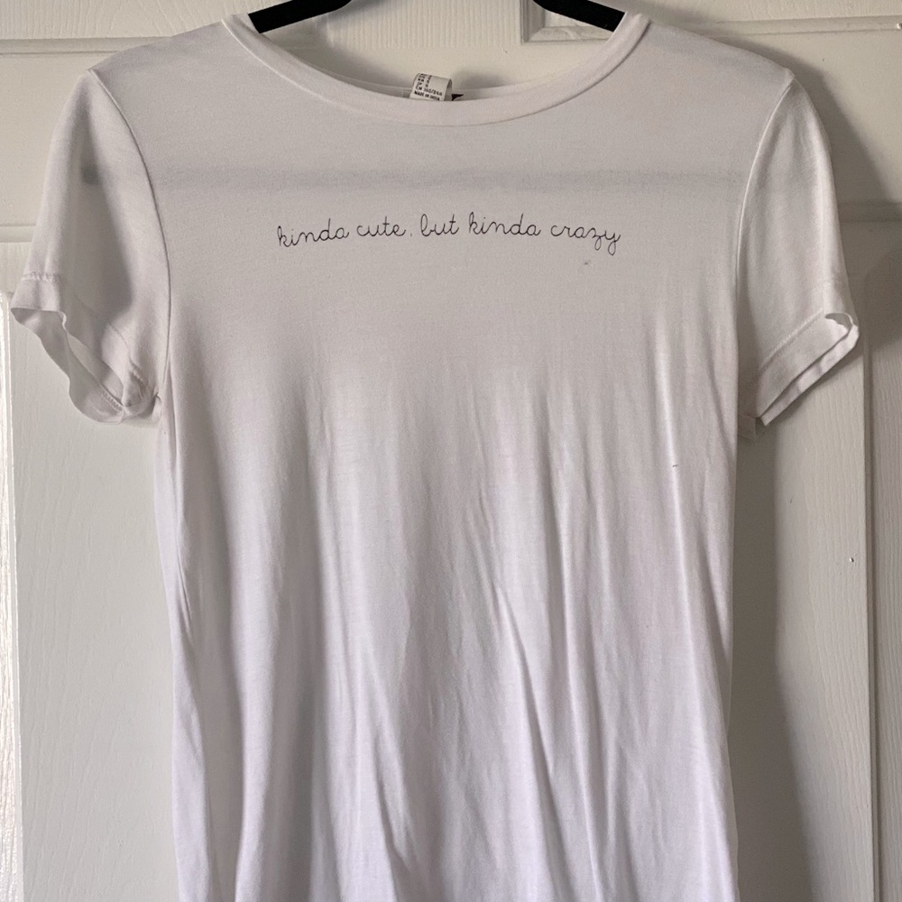 White fitted tee